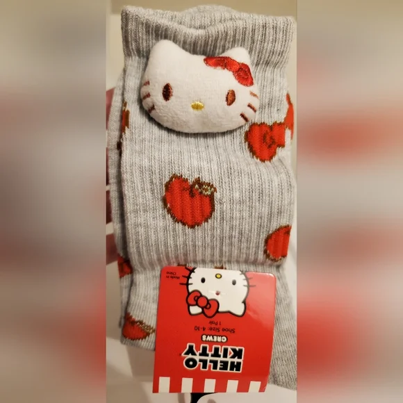 Hello Kitty Socks - Picture 4 of 4